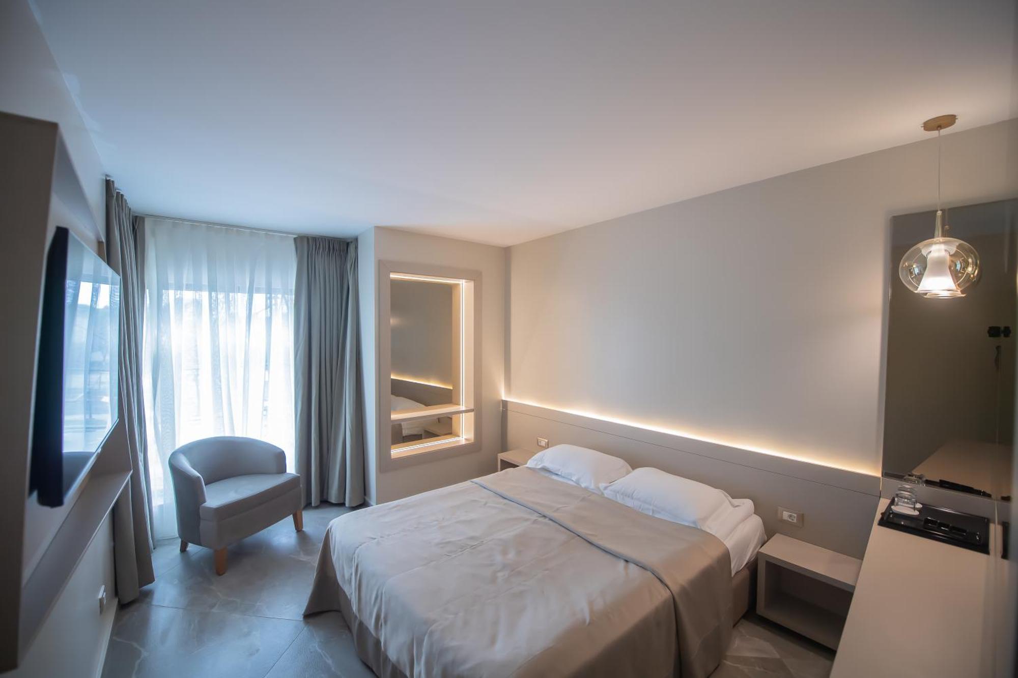 Hotel Atena*** Saturn Luaran gambar