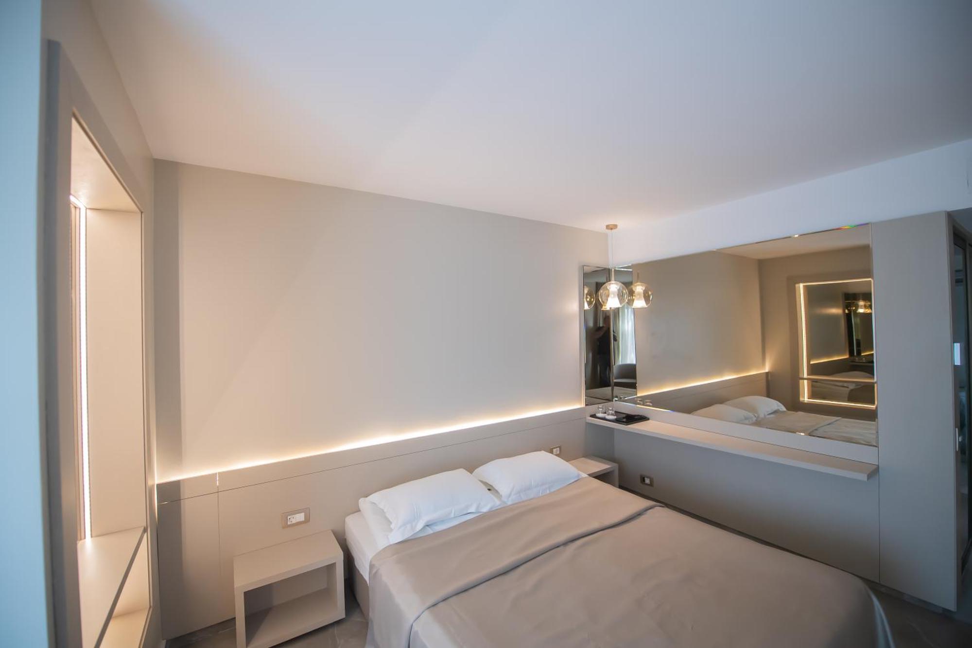 Hotel Atena*** Saturn Luaran gambar